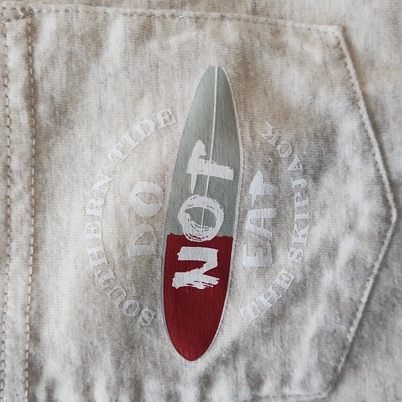 Southern Tide.  Do not eat the skipjack long sleeve shirt. XL - Picture 2 of 6